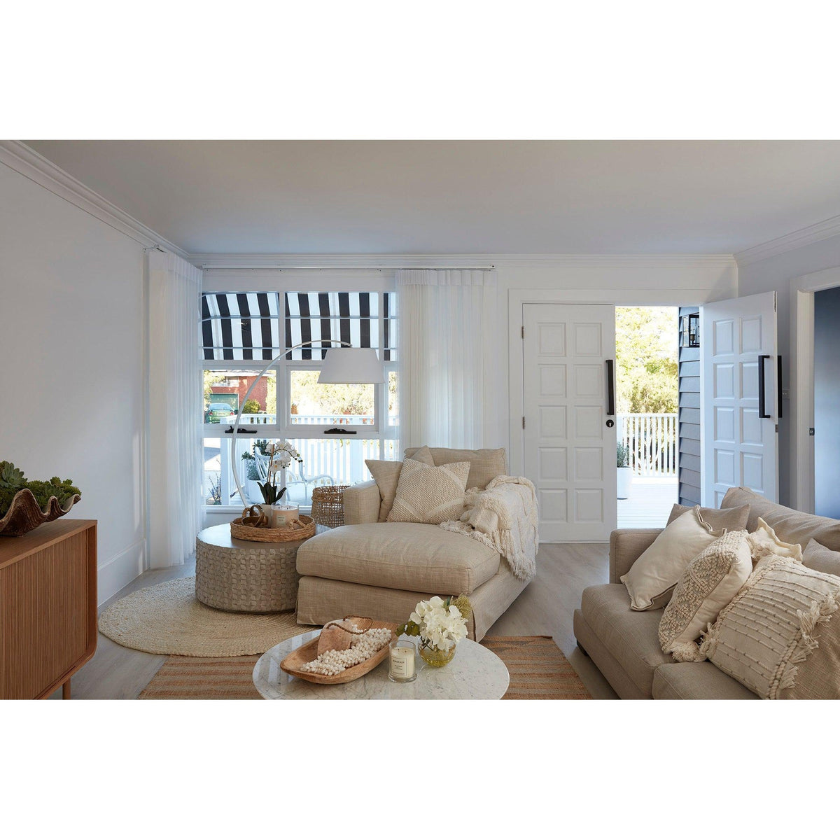  - Canopy Awning by Hunter Douglas By Hunter Douglas || Material World