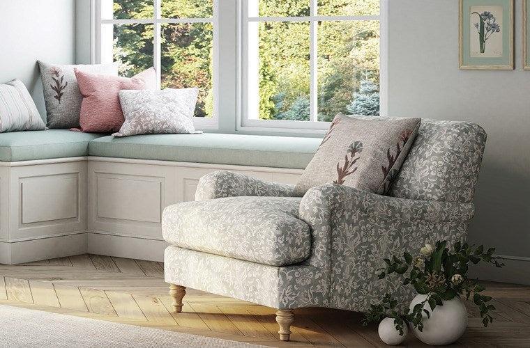  - Sweet Alyssum By Laura Ashley || Material World